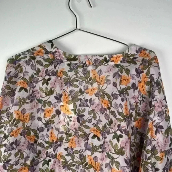 Vince Floral Wisteria Vine Button-Up Blouse - Picture 4 of 10